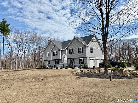 2nd image of 109 Codfish Hill Road
