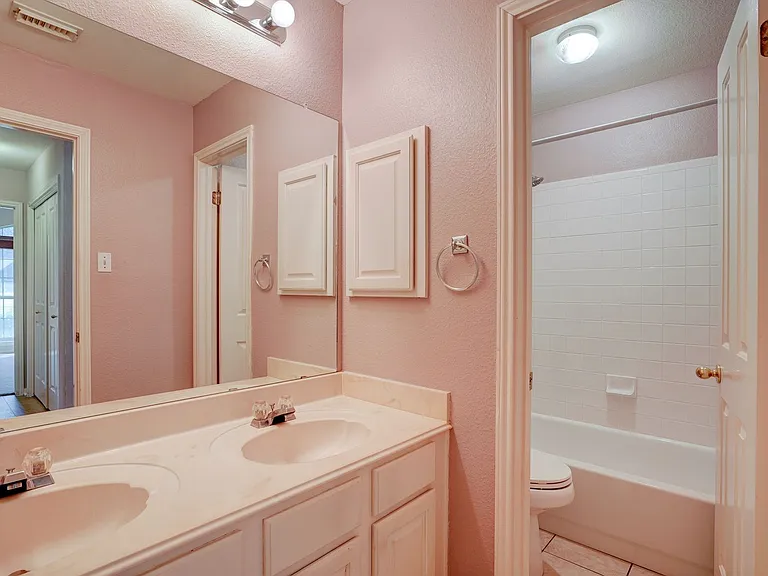 9137 Fainwood Ln — Photo 36