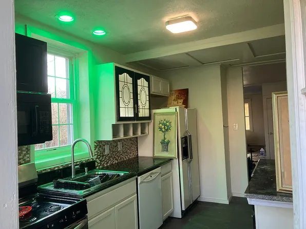 264 6th Ave, Roebling, NJ 08554