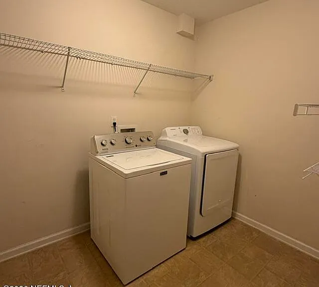 12045 Sands Pointe Ct — Photo 15