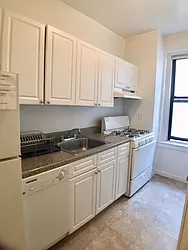 Rented by Roberto Guilbet, LREB