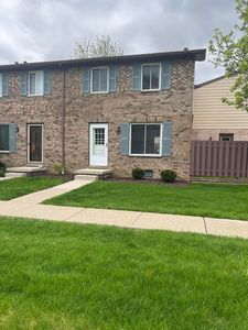 143 Sheffield Dr, Saline, MI, 48176