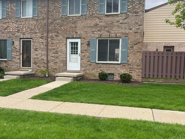 143 Sheffield Dr, Saline, MI 48176