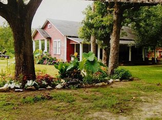1717 E Railroad St, Buffalo, TX 75831