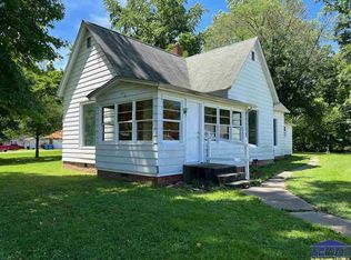 308 S 3rd St, Farmersburg, IN 47850
