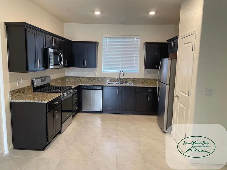 218 Shafer Ave — Photo 6