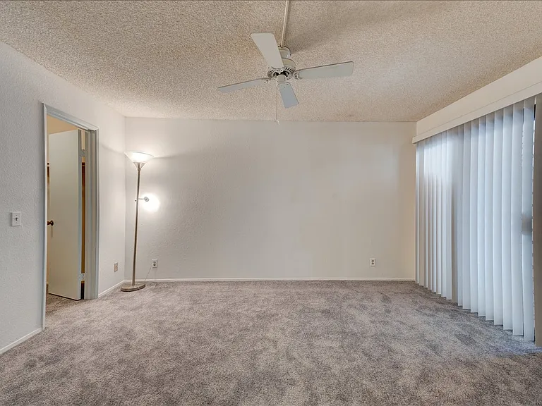 2914 Alwood Ct — Photo 12