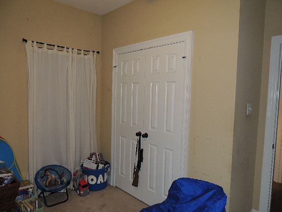 3rd image of 10154 Angela Dr