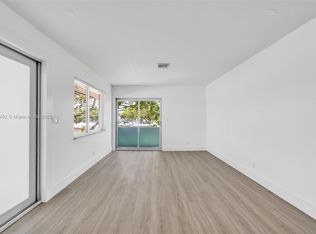 417 NE 3rd Ave APT 2, Hallandale Beach, FL 33009