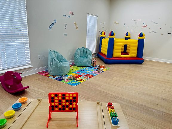 4th image of 8552 Blue Creek Cir #4-105