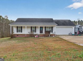 143 Mulberry Ln, Chatsworth, GA 30705