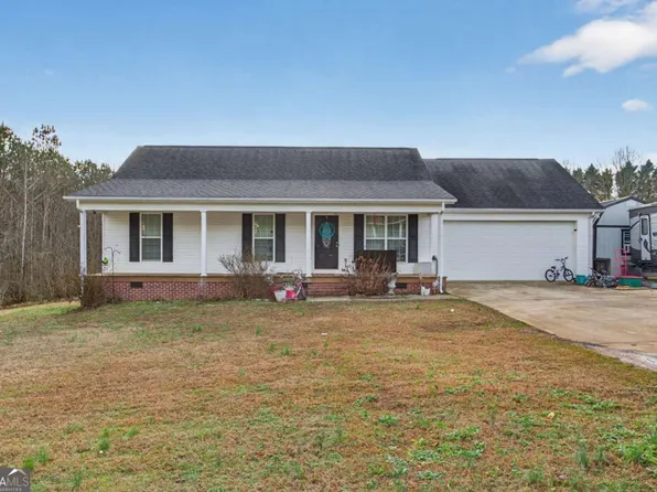 143 Mulberry Ln, Chatsworth, GA 30705