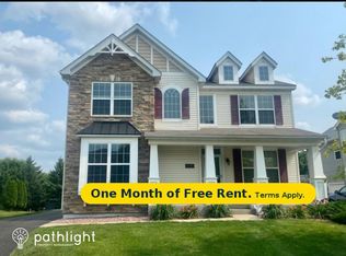 10495 Kilbirnie Rd, Woodbury, MN 55129