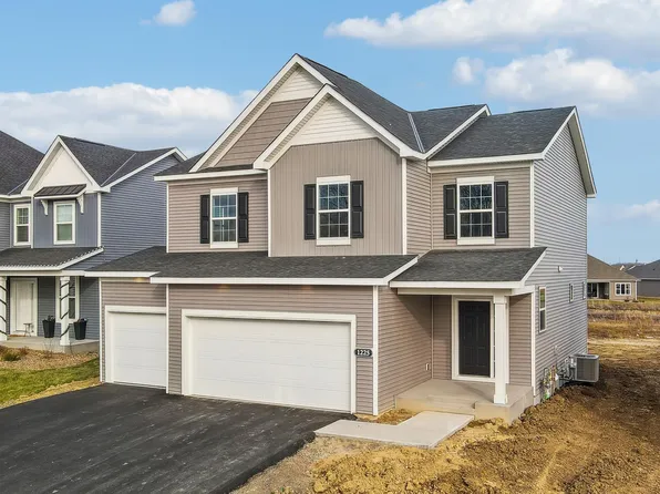 19347 Clearwater Ct, Farmington, MN 55024