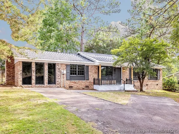 7605 Jennings Ln, Fayetteville, NC 28303