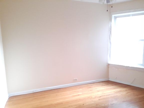 4th image of 8121 S Maryland Ave APT 1
