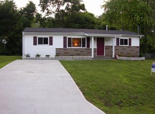 6483 Sunset Dr, High Ridge, MO 63049