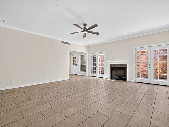 4th image of 600 Wilcrest Dr APT 66