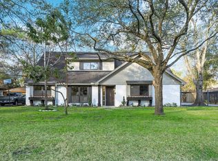 2023 Shadow Bend Dr, Houston, TX 77043