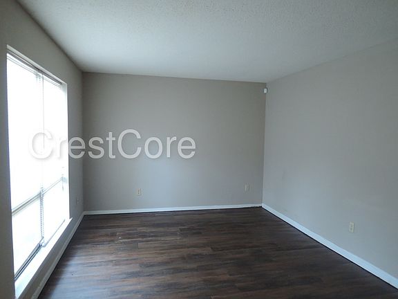 4th image of 5662 Los Gatos Dr APT 3