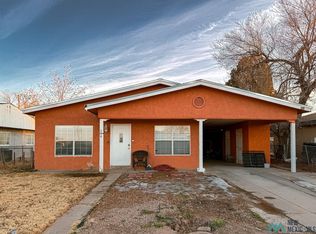306 E McCune St, Roswell, NM 88203