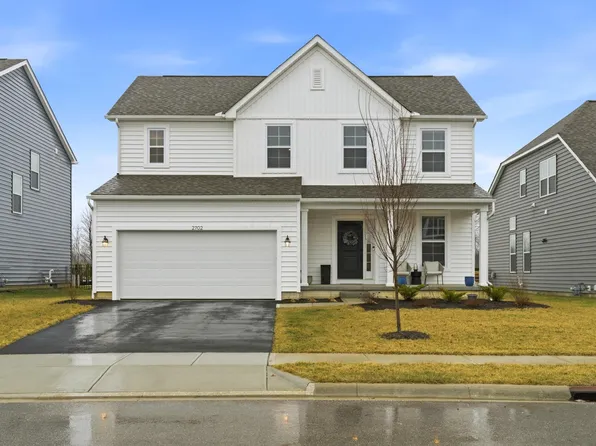 2702 Fieldwin Dr, Blacklick, OH 43004
