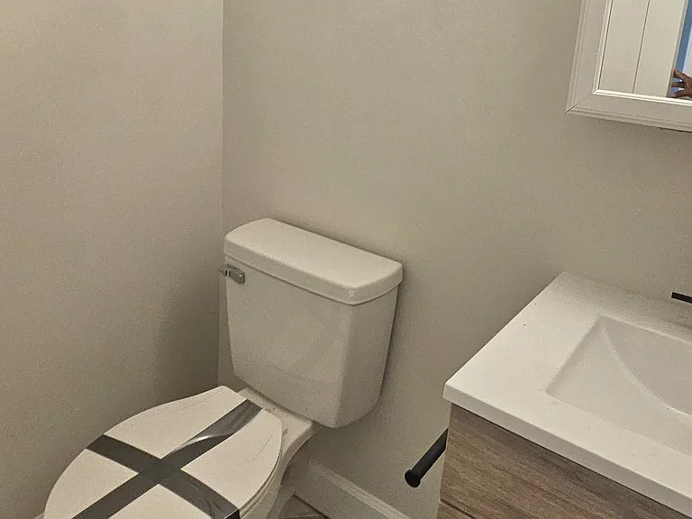 44 Warner St #B12 — Photo 7