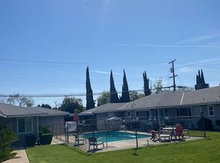 3034 N 1st St, Fresno, CA 93703