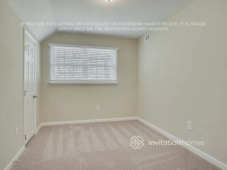 2405 Old Colony Rd — Photo 19