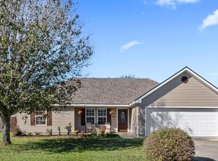 221 Country Living Dr, Lafayette, LA 70507