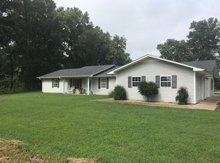 2525 Stewart Rd, Paris, TN 38242