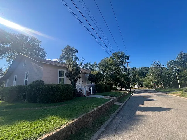 3 bed, 1429 sqft, $2,250 — Photo 4