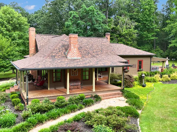 1814 Minix Rd, Sharpsburg, GA 30277