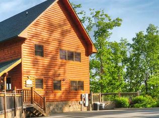 1927 Starr Ridge Dr, Sevierville, TN 37876