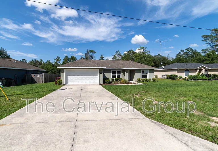 5107 SW 165th Street Rd — Photo 1