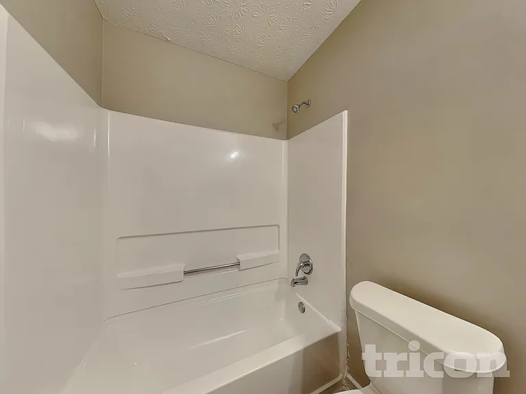 2755 Wildflower Ln — Photo 10