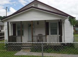 408 Maple Ln, Richlands, VA 24641