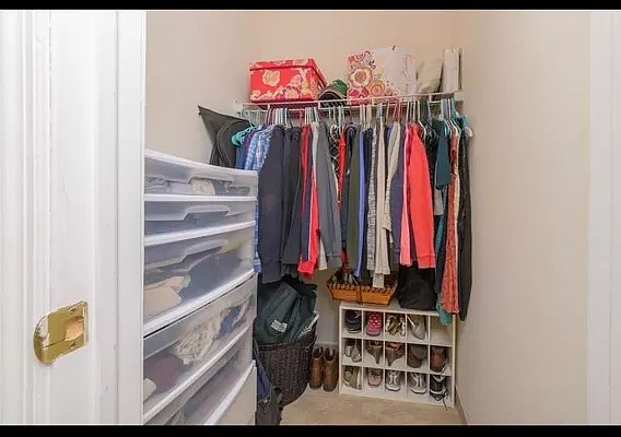 5th image of 28-18 30th St #2RR