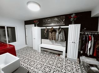 12323 Elmhurst Pkwy, Wauwatosa, WI