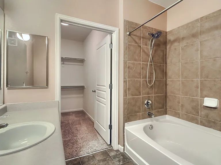 833 E 98th Ave #202 — Photo 9
