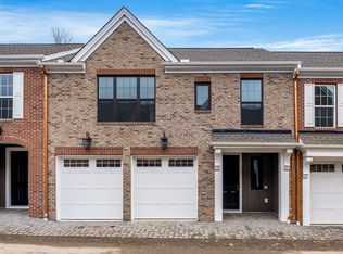 715 England Rd, Cranberry Township, PA 16066