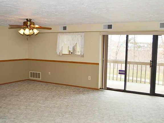 4th image of 1264 Norberry Ct APT 2