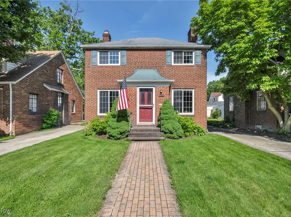 3163 W 160th St, Cleveland, OH 44111