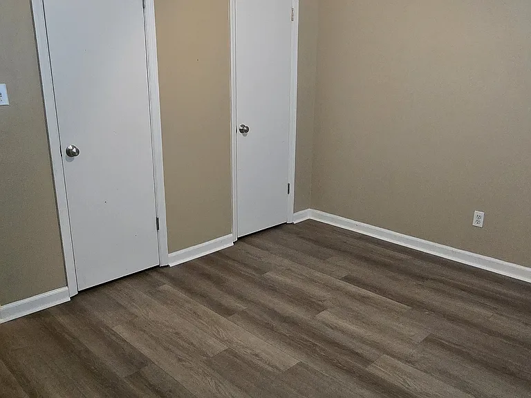 3915 Willowood Rd — Photo 7