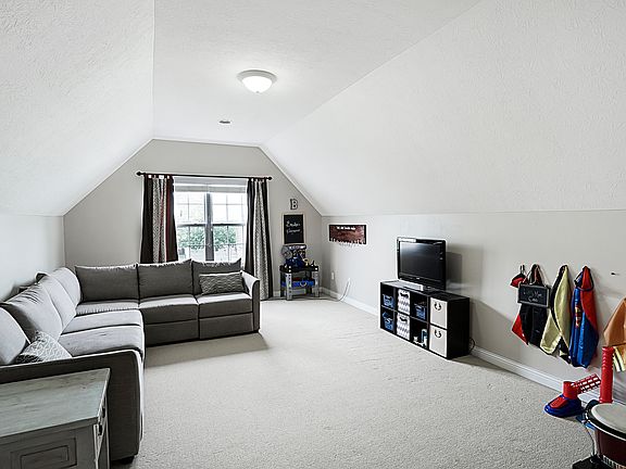 2nd image of 5006 Butterworth Green Dr