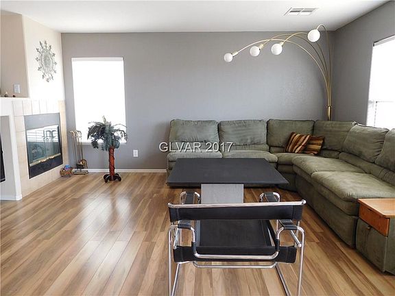 2nd image of 3041 Hartley Cove Ave
