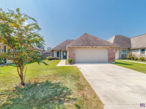 7760 Ridgeline Dr, Denham Springs, LA 70726