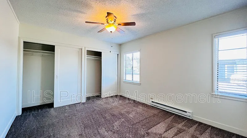Anthony Apartments — Photo 4