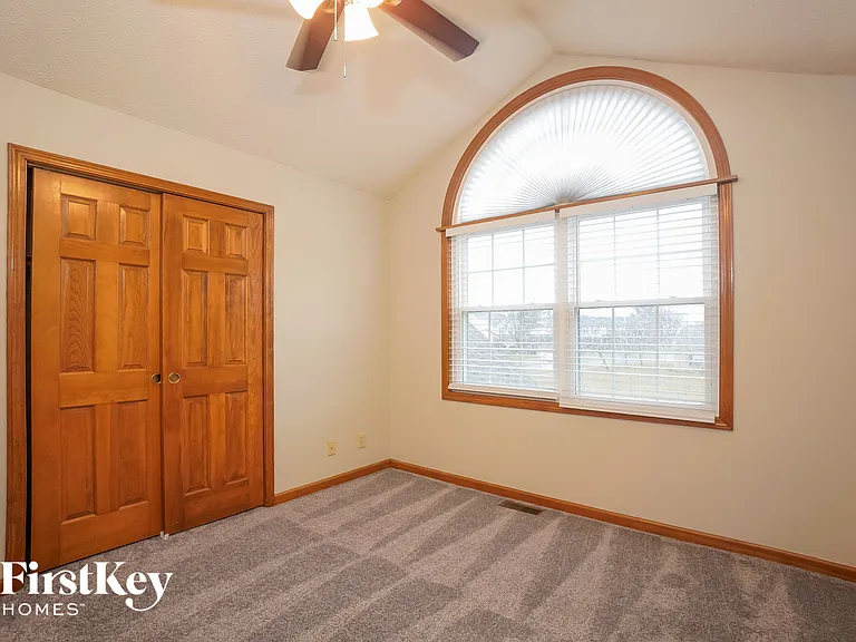 785 Hummingbird Ln — Photo 12