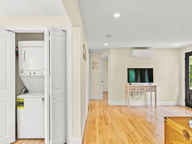 8 River Rd — Photo 11